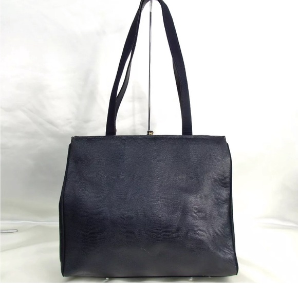 ‼️SALE ‼️ Salvatore Ferragamo Vera Large Shoulder Bag - Picture 2 of 11